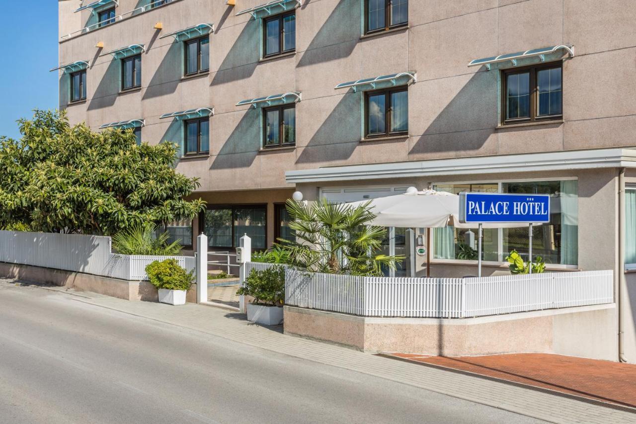 Aviano Palace Hotel Extérieur photo
