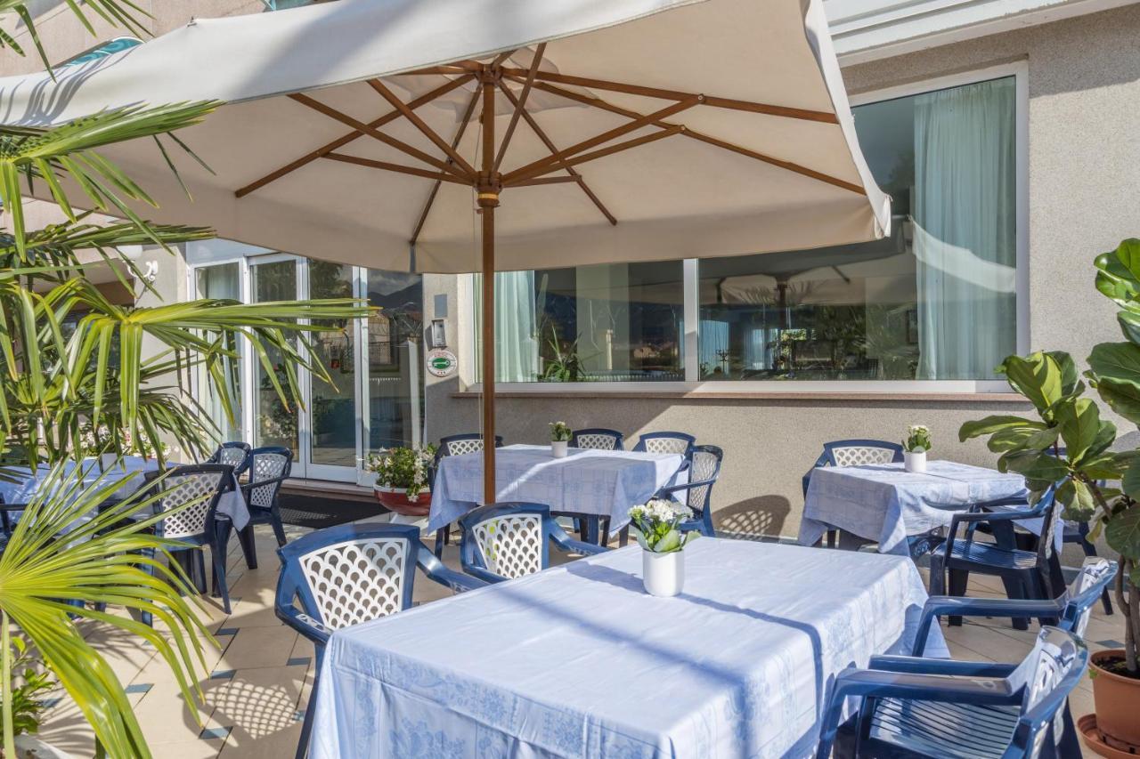 Aviano Palace Hotel Extérieur photo