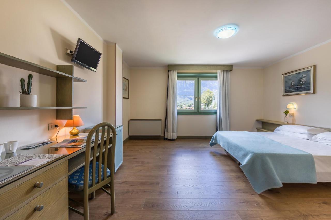 Aviano Palace Hotel Extérieur photo